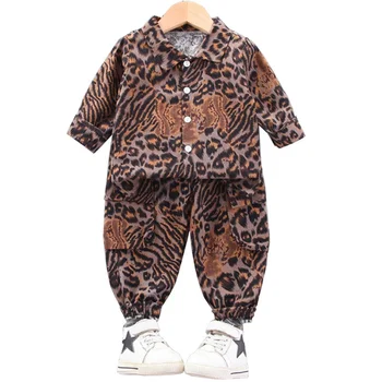 Модни детски дрехи за момчета от 1 до 5 години, комплекти Леопардовой дрехи с Отложным яка за момчета, Есенно-зимна Памучен Дрехи за малките момчета