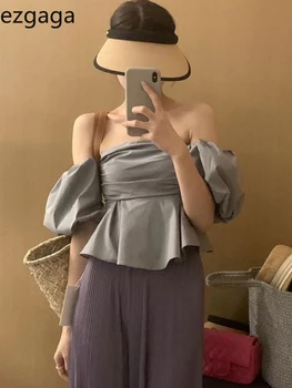 Ezgaga Дамска Блуза с лодка деколте и накъдрен, обикновена съкратен върхове с отворени рамене, секси тениска с къс ръкав, дамски Ежедневни корейската мода