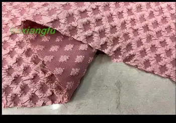 Микропрофильная розово-розови триизмерна поролоновая плат, плиссированная жаккардовая плат с ромбовидным терен, дизайнерски тъкани.