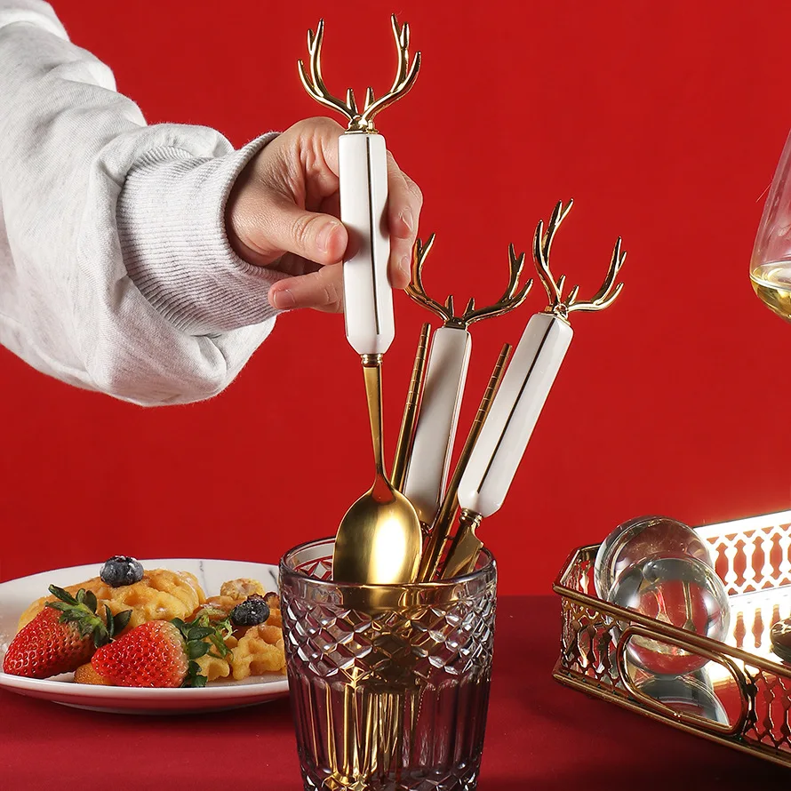 Коледен златен набор от прибори за хранене Нож от неръждаема стомана, Вилица, лъжица, посуда, прибори за хранене набор от Лосиного рога, Празничен подарък за кухня, трапезария и посуда - 2