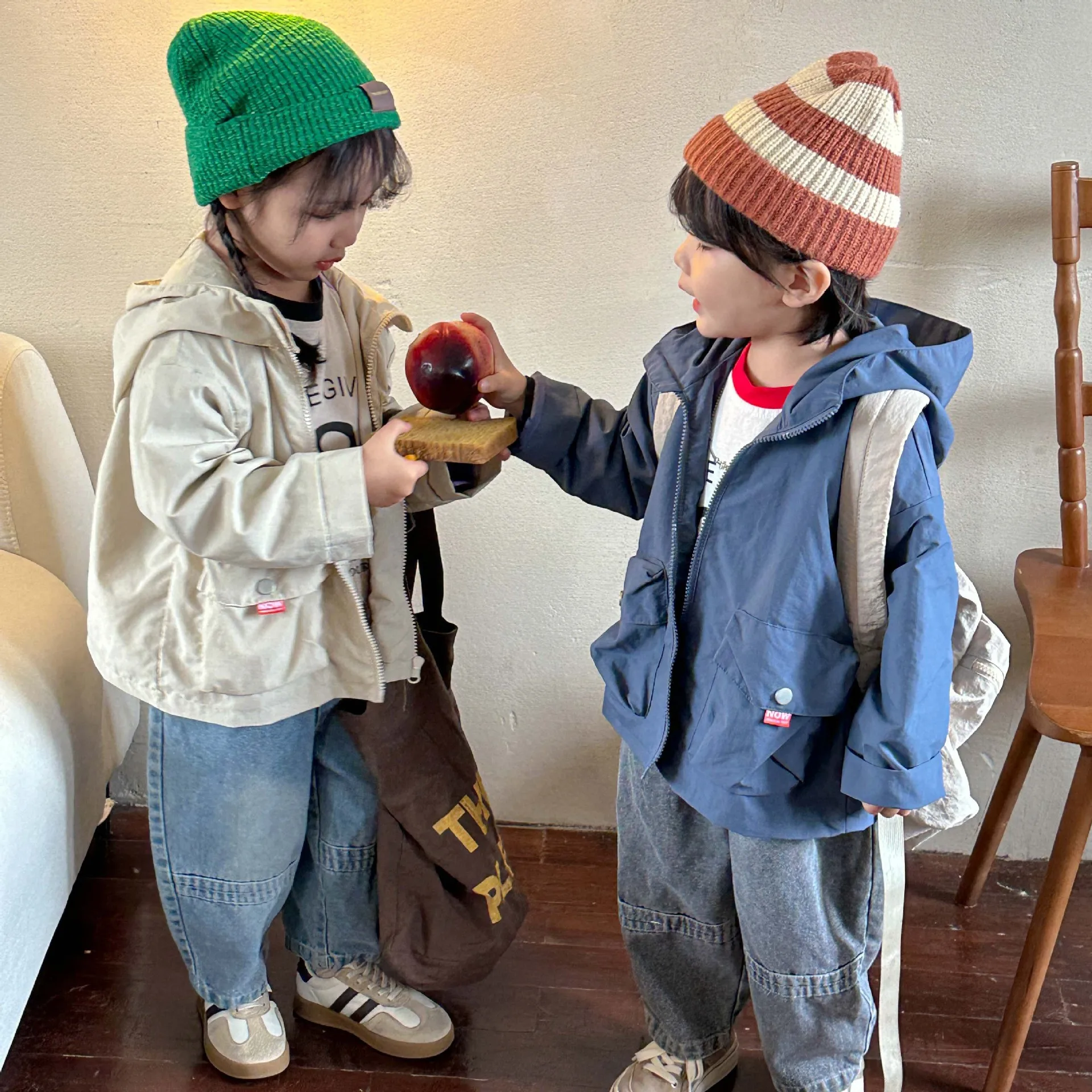 Детски дрехи, ежедневни спринтерская однотонная ежедневни работна яке за момичета, палто с качулка за момчета, есен 2023, новост - 3